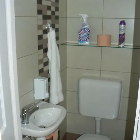 Malom Apartman *