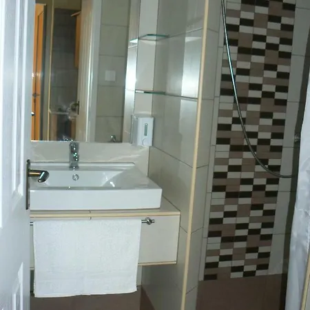 Malom Apartman Appartamento
