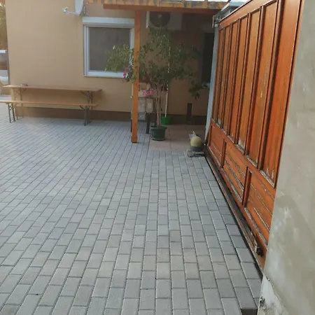 Appartamento Malom Apartman *